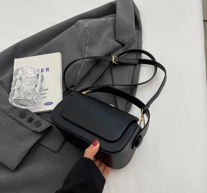 Sac à Mains Femme Bandoulière, le sac dont tout Amateur de Mode a besoin. Sac Cuir Femme