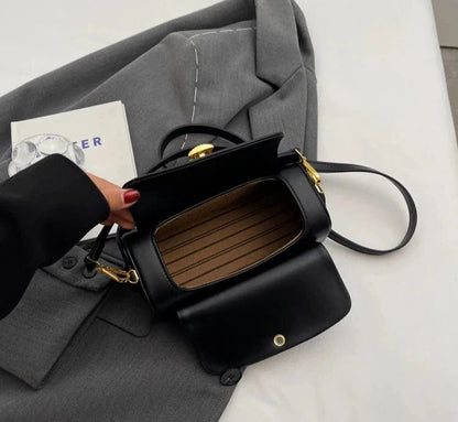 Sac à Mains Femme Bandoulière, le sac dont tout Amateur de Mode a besoin. Sac Cuir Femme