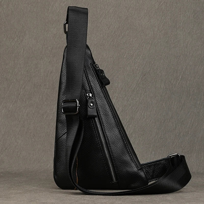 Sac Poitrine Homme en Cuir — Valentin