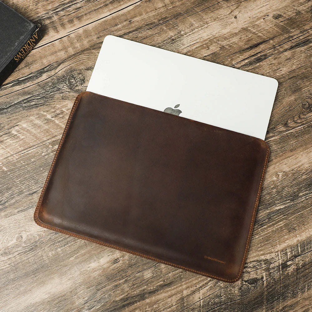 Housse Ordinateur Cuir Véritable Crazy Horse – Julien Café / 16 Pouces / Cuir