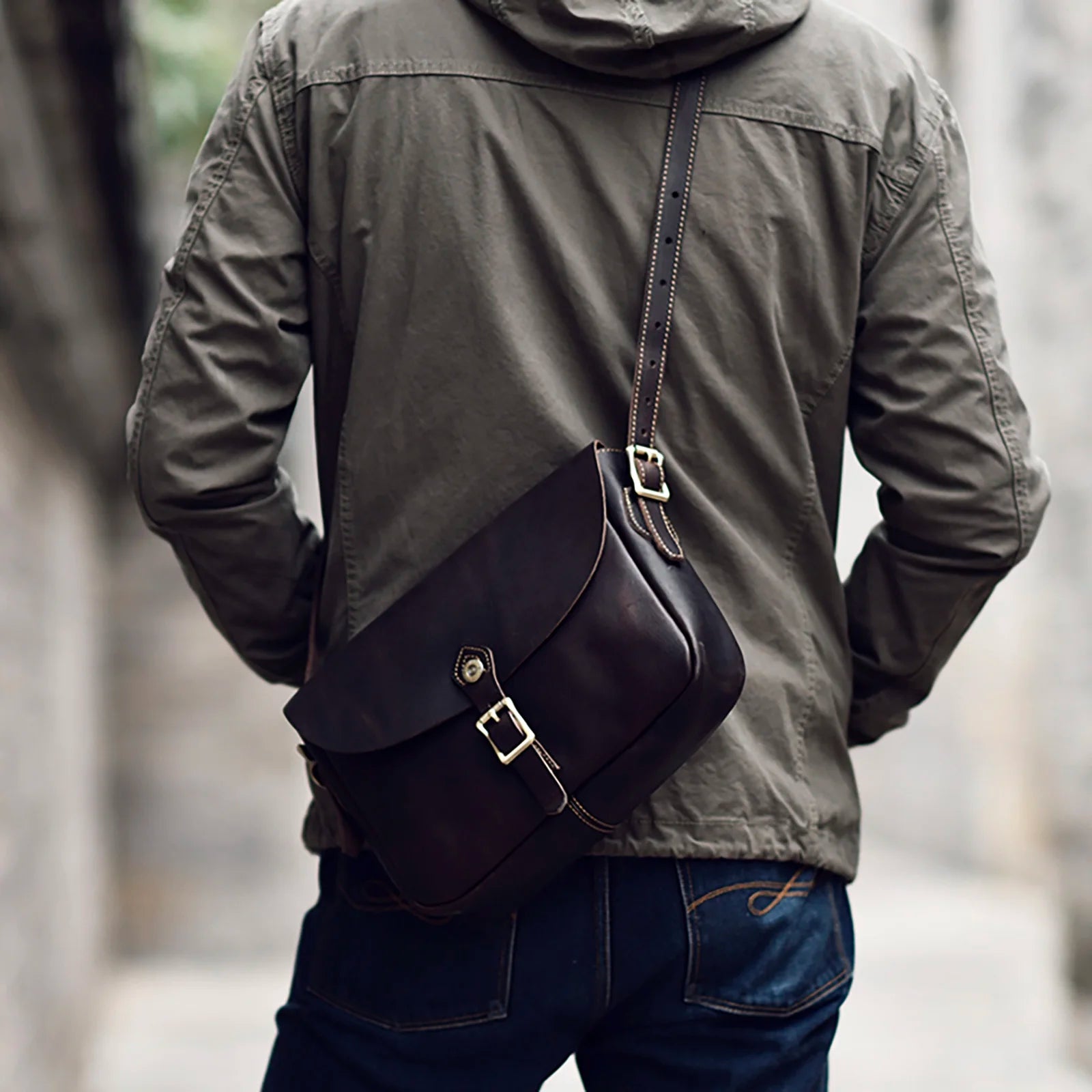 Sac Bandoulière Homme Cuir Vintage Claude | Authentique Chocolat / Cuir Véritable