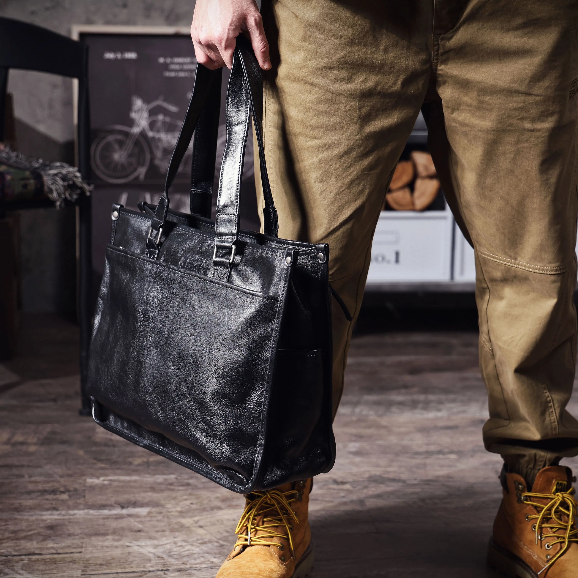 Sac Cabas Homme Cuir Nolan | Sac Travail Homme Élégant Noir / Cuir de Vache