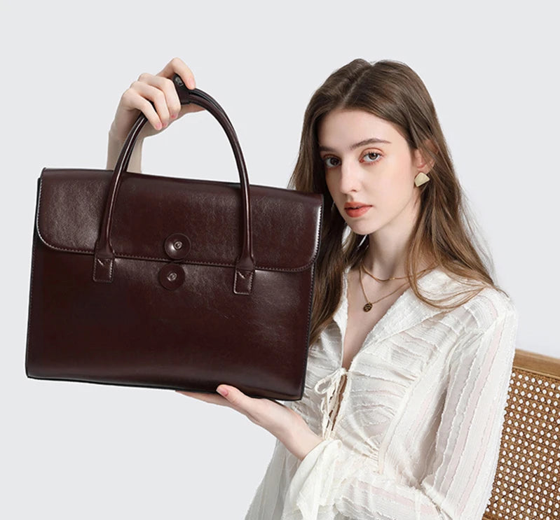 Sac pour le Travail Femme – Antonella | Élégance & Praticité Sac Ordinateur
